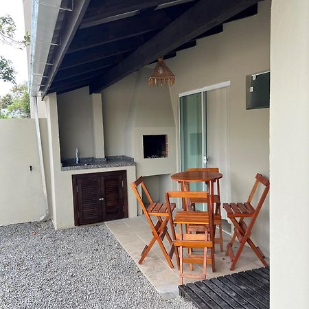 Casa Entre Dois Mares - Casa Bege Vila Bombinhas Exterior foto